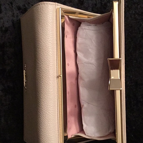 Kate Spade leather clutch wallet - Picture 2 of 8